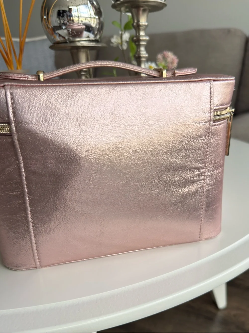 Metallic  Lancôme Pink Travel Cosmetic Case